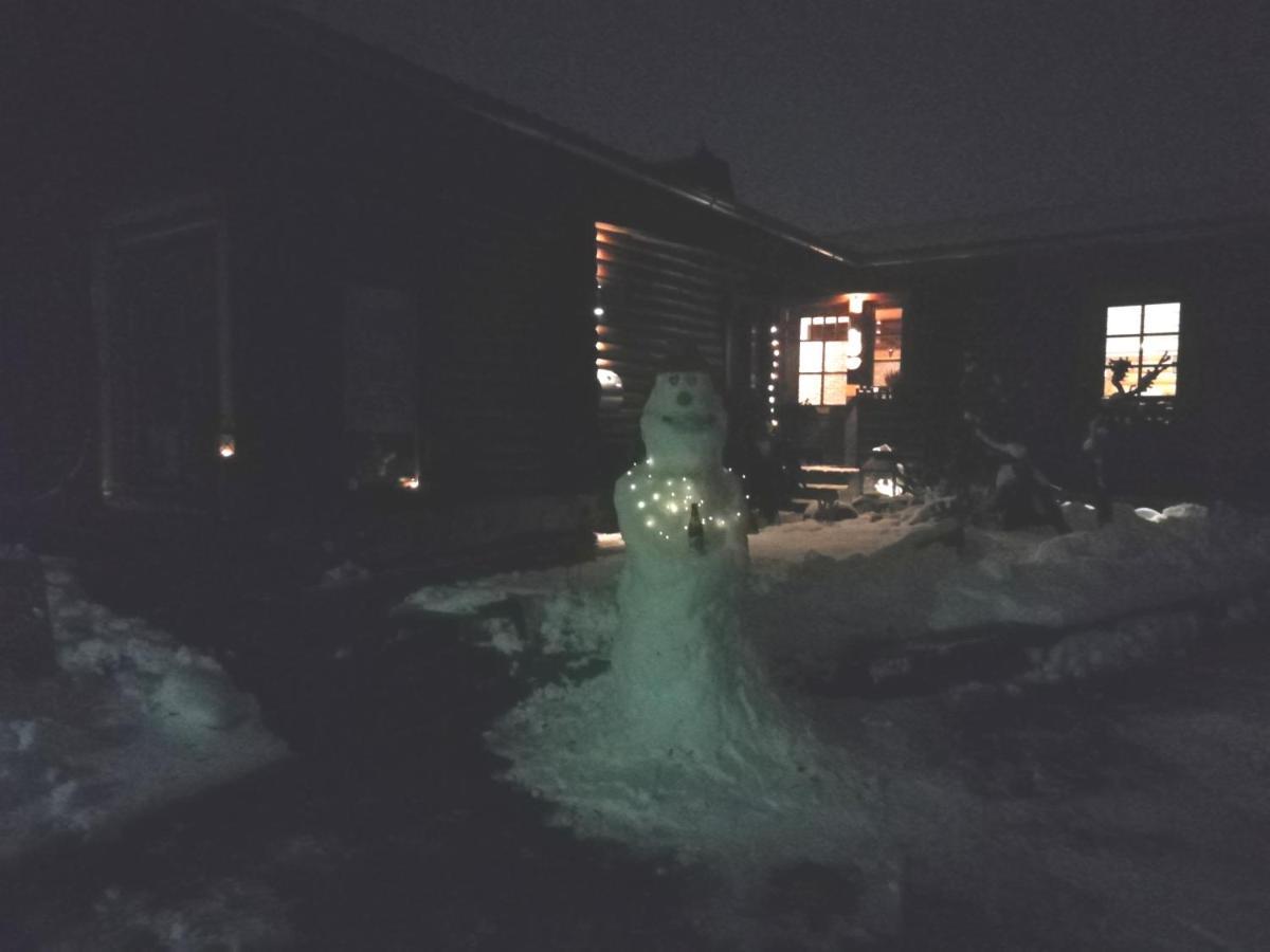 Ferienwohnung Blockhaus Juka Vinningen Exterior photo